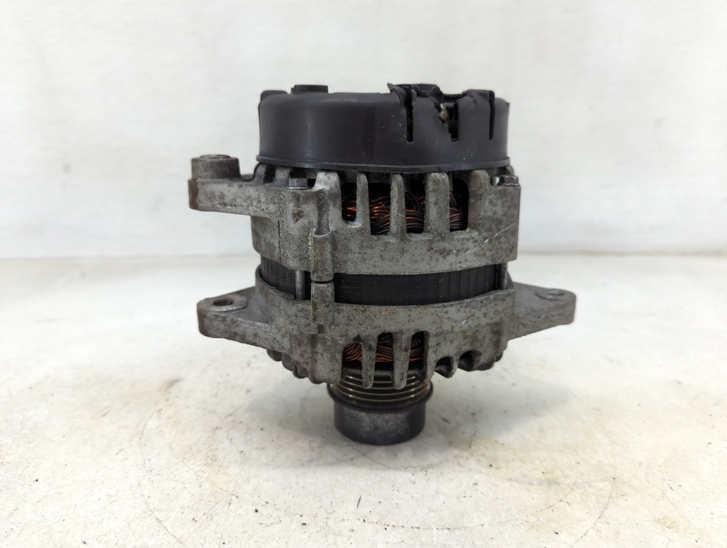 2016-2018 Hyundai Tucson Alternator Replacement Generator Charging Assembly Engine OEM P/N:37300-2B960 2622503 Fits OEM Used