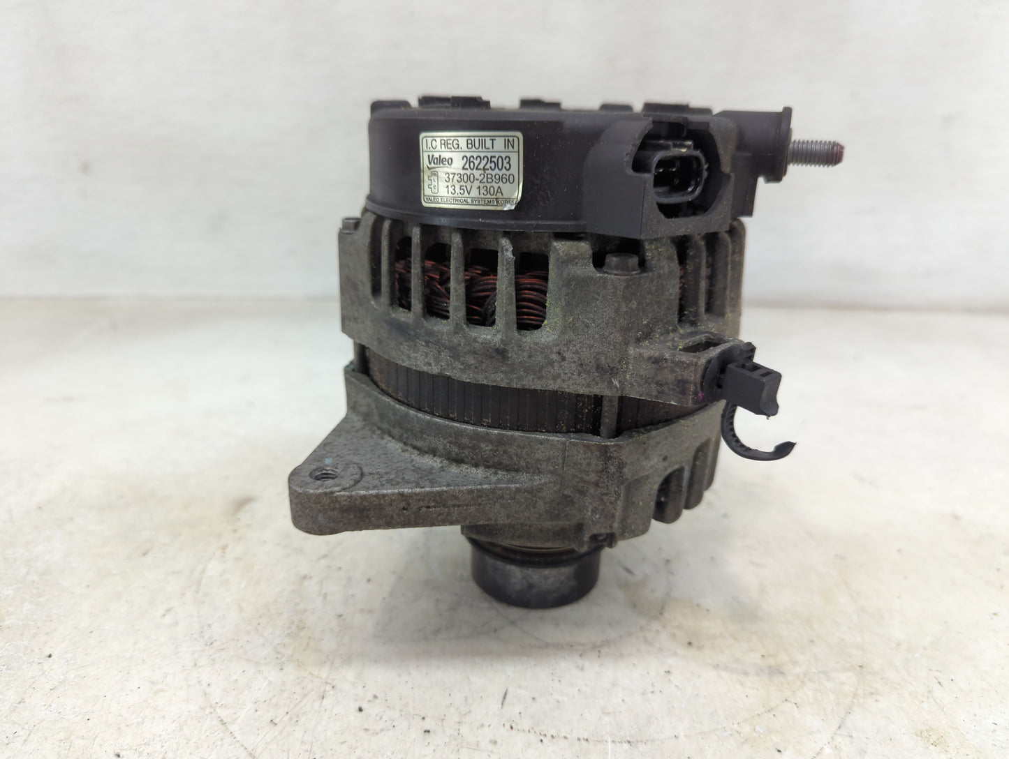 2016-2018 Hyundai Tucson Alternator Replacement Generator Charging Assembly Engine OEM P/N:37300-2B960 2622503 Fits OEM Used