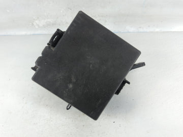2016-2018 Hyundai Tucson Fusebox Fuse Box Panel Relay Module P/N:91422 D3130-13 Fits Fits 2016 2017 2018 OEM Used Auto Parts