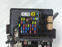 2016-2018 Hyundai Tucson Fusebox Fuse Box Panel Relay Module P/N:91422 D3130-13 Fits Fits 2016 2017 2018 OEM Used Auto Parts