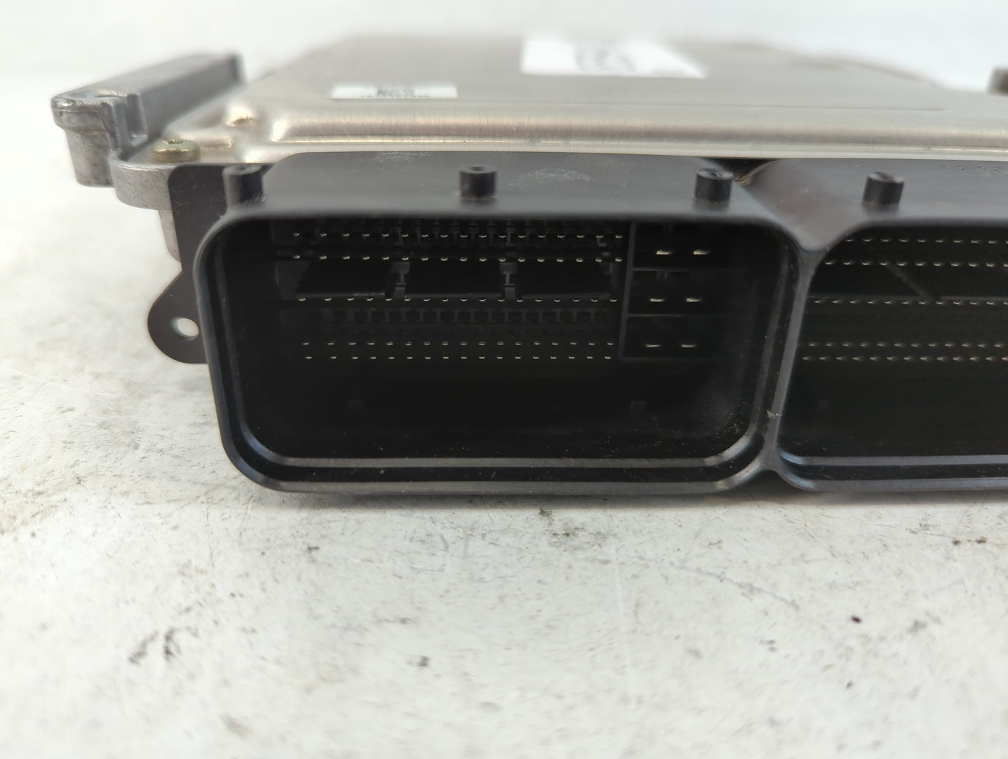 2016-2018 Hyundai Tucson PCM Engine Control Computer ECU ECM PCU OEM P/N:39133-2ETA0 Fits Fits 2016 2017 2018 OEM Used Auto 
