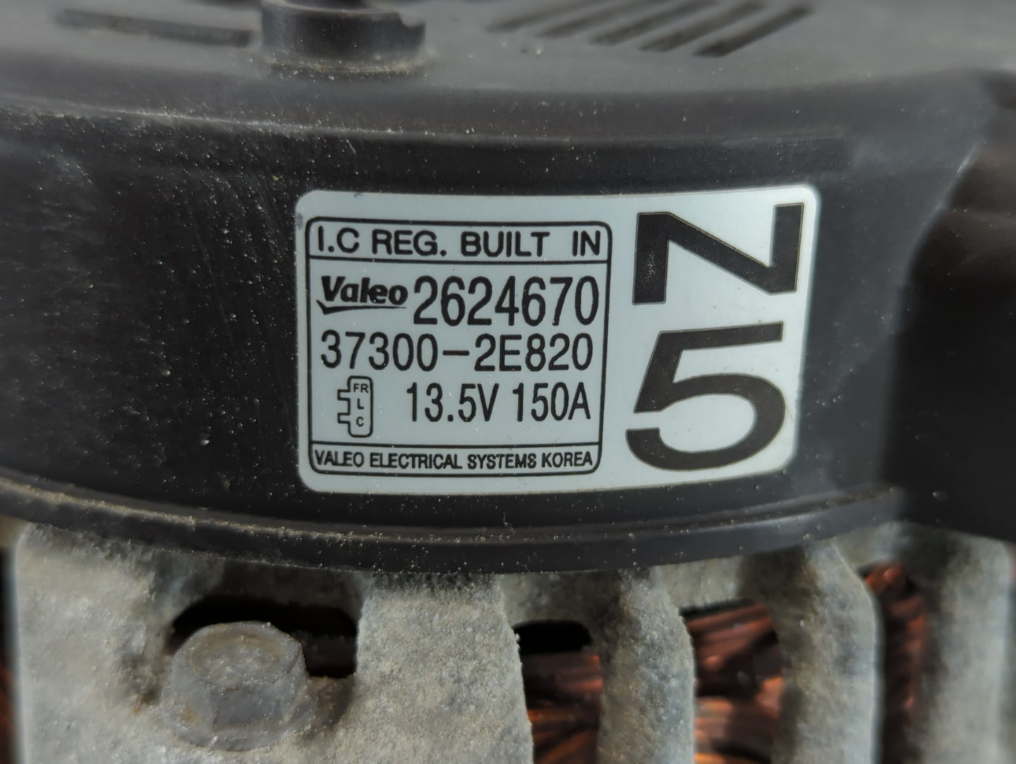 2016-2021 Hyundai Tucson Alternator Replacement Generator Charging Assembly Engine OEM P/N:2624670 37300-2E820 Fits OEM Used