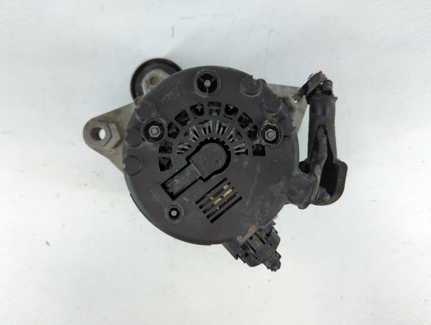 2016-2021 Hyundai Tucson Alternator Replacement Generator Charging Assembly Engine OEM P/N:2624670 37300-2E820 Fits OEM Used