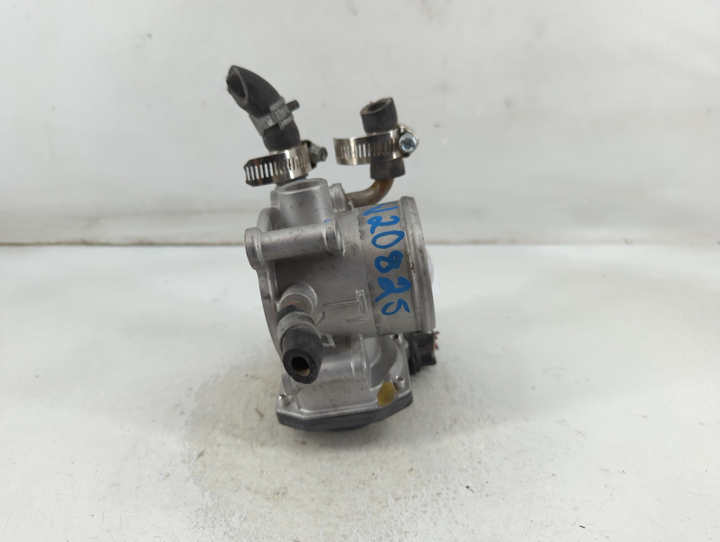 2016-2018 Hyundai Tucson Throttle Body P/N:5302 9R02 35100-2B300 Fits Fits 2015 2016 2017 2018 2019 2020 2021 2022 OEM Used 
