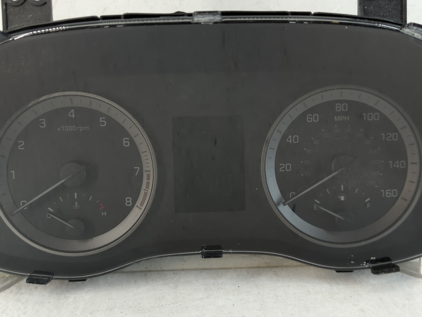 2016-2017 Hyundai Tucson Instrument Cluster Speedometer Gauges P/N:94001-D3180 Fits Fits 2016 2017 OEM Used Auto Parts - Oem