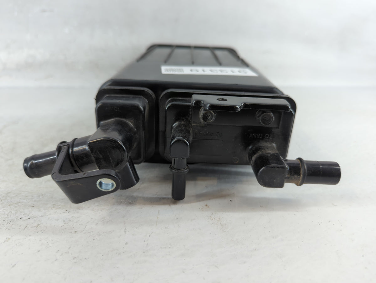2016 Hyundai Tucson Fuel Vapor Charcoal Canister 913319 - Oemusedautoparts1.com