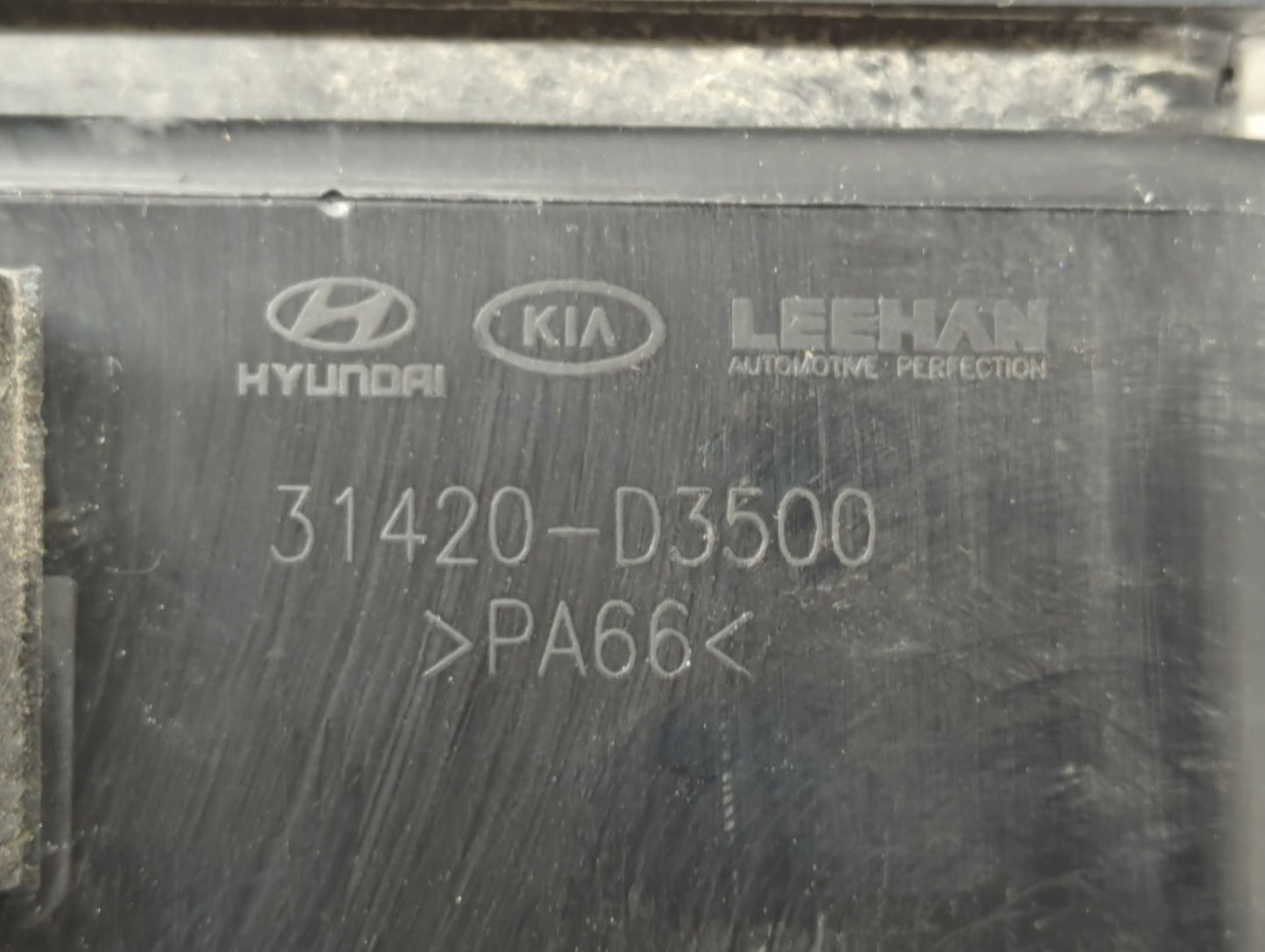 2016 Hyundai Tucson Fuel Vapor Charcoal Canister 913319 - Oemusedautoparts1.com