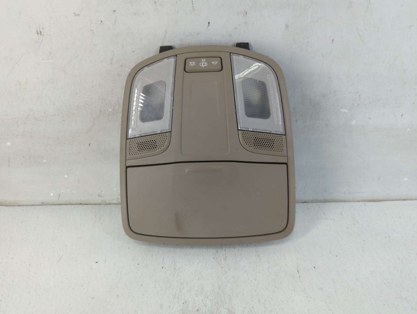 2016-2021 Hyundai Tucson Overhead Roof Console 916061 - Oemusedautoparts1.com