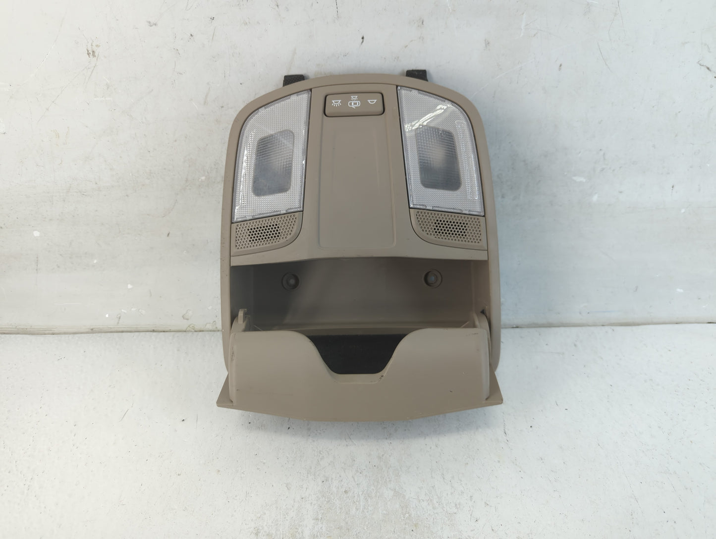 2016-2021 Hyundai Tucson Overhead Roof Console 916061 - Oemusedautoparts1.com