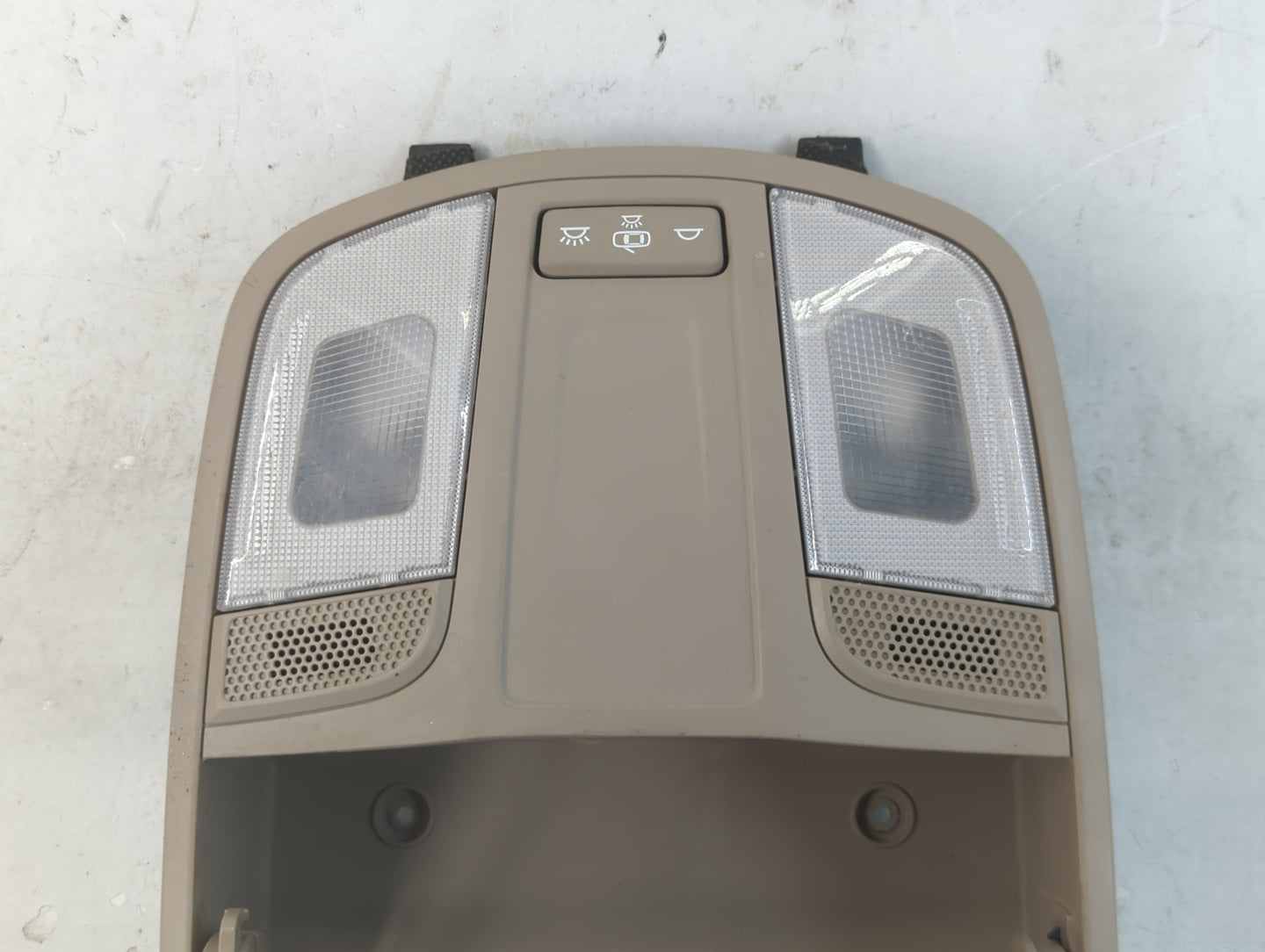 2016-2021 Hyundai Tucson Overhead Roof Console 916061 - Oemusedautoparts1.com