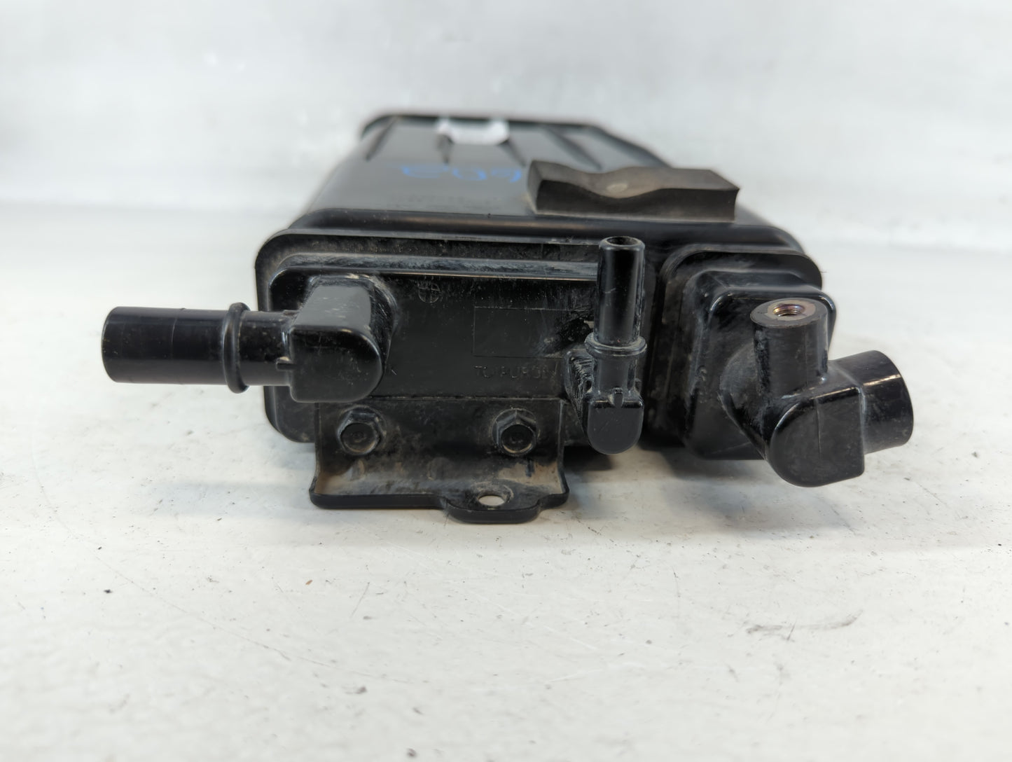 2016 Hyundai Tucson Fuel Vapor Charcoal Canister - Oemusedautoparts1.com
