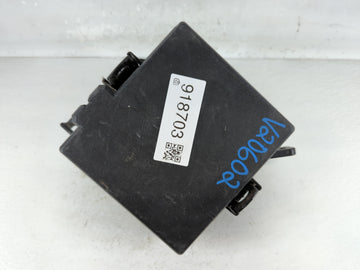 2016-2018 Hyundai Tucson Fusebox Fuse Box Panel Relay Module P/N:91422 D3150 Fits Fits 2016 2017 2018 OEM Used Auto Parts - 