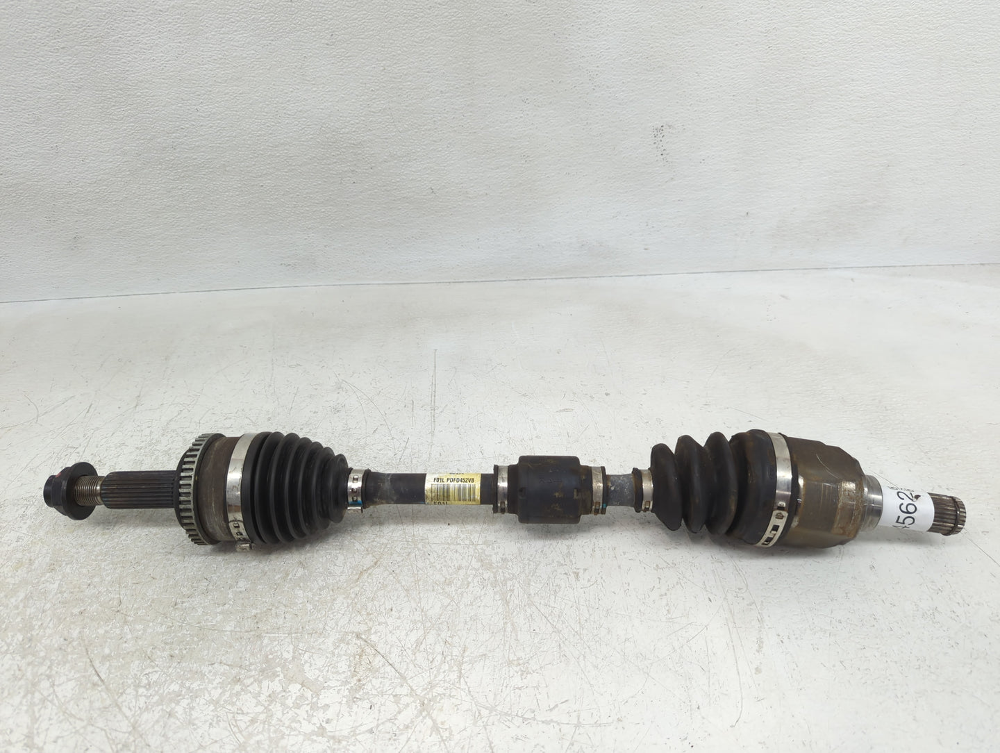 2012-2017 Hyundai Veloster Axle Shaft Front Driver Cv C/v - Oemusedautoparts1.com
