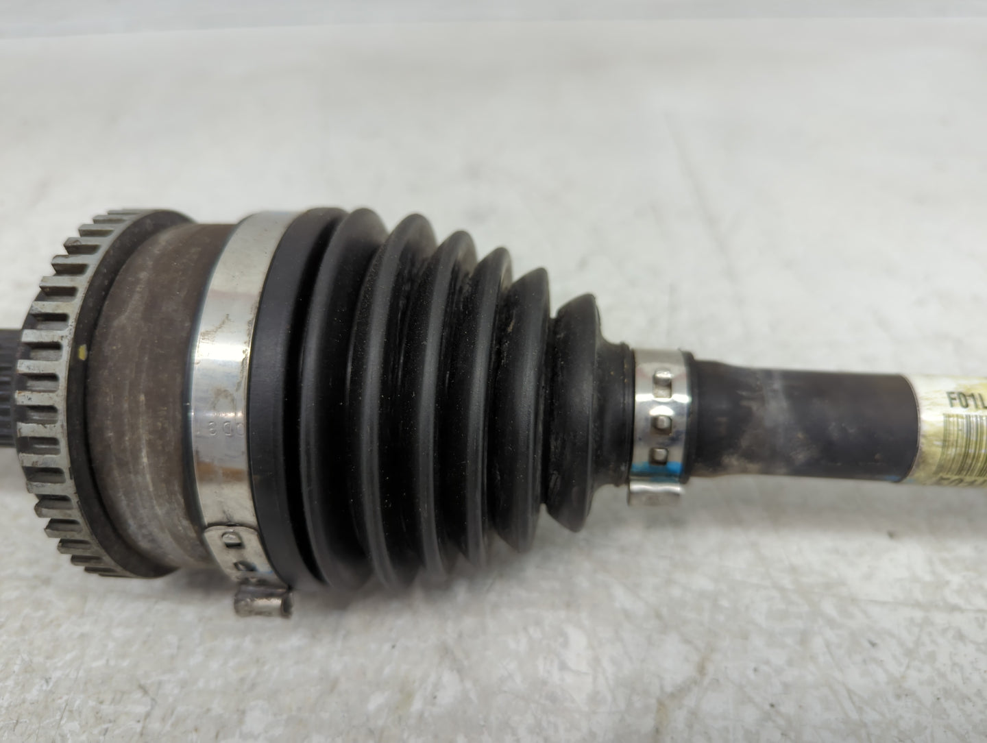 2012-2017 Hyundai Veloster Axle Shaft Front Driver Cv C/v - Oemusedautoparts1.com