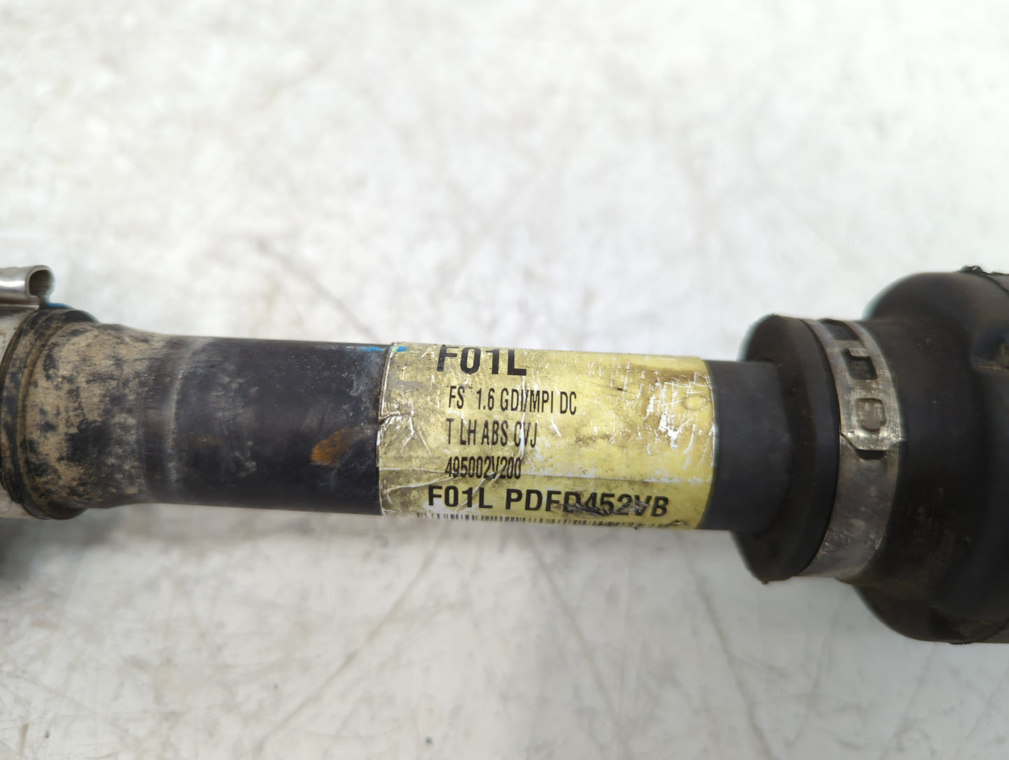 2012-2017 Hyundai Veloster Axle Shaft Front Driver Cv C/v - Oemusedautoparts1.com