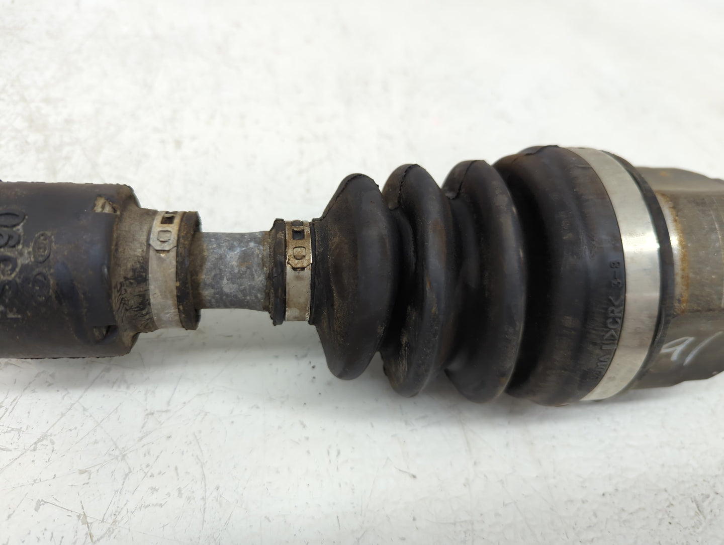 2012-2017 Hyundai Veloster Axle Shaft Front Driver Cv C/v - Oemusedautoparts1.com