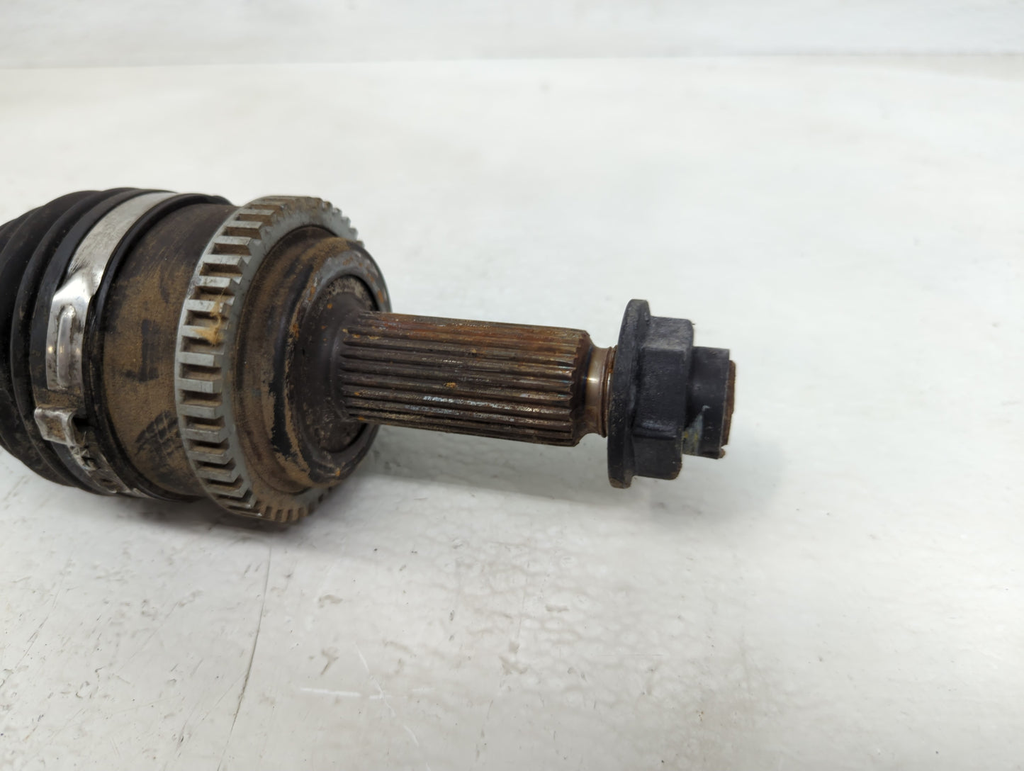 2012-2017 Hyundai Veloster Axle Shaft Front Passenger Cv C/v - Oemusedautoparts1.com