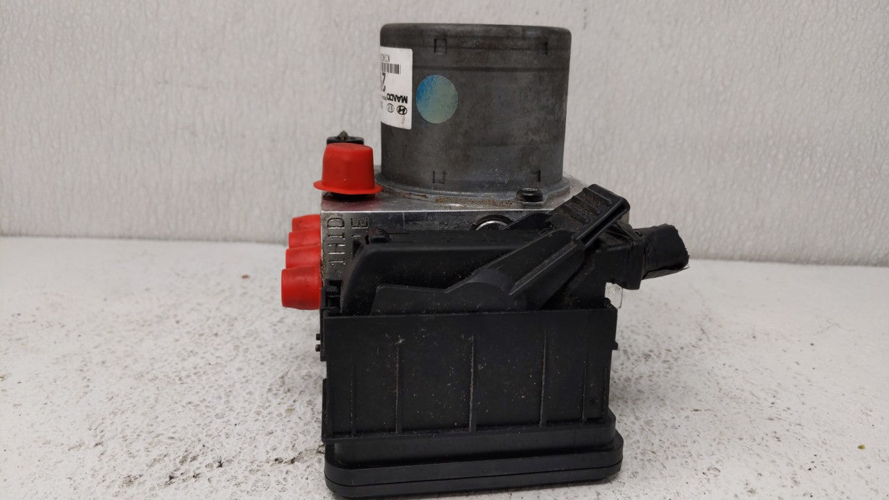 2015-2017 Hyundai Veloster ABS Pump Control Module Replacement P/N:BE6003G606 58920-2V480, 58920-2V470 Fits Fits 2015 2016 2
