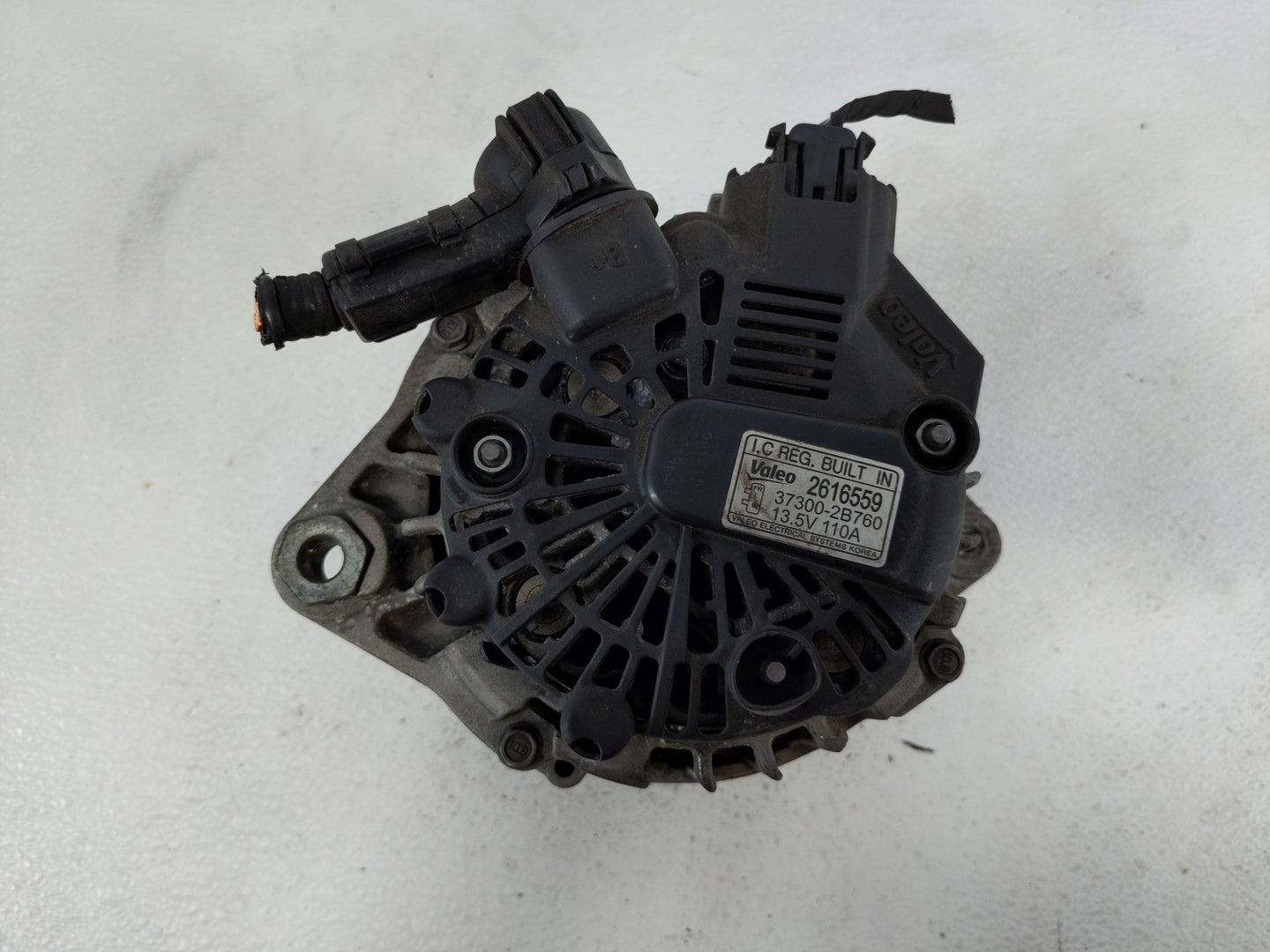 2013-2017 Hyundai Veloster Alternator Replacement Generator Charging Assembly Engine OEM P/N:37300-2B760 Fits OEM Used Auto 