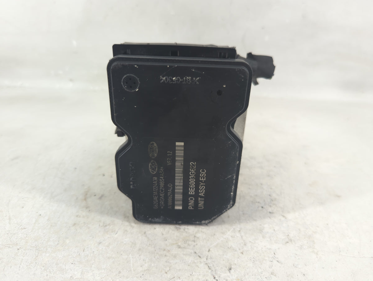 2015-2017 Hyundai Veloster Anti-Lock Brake ABS Pump Module Actuator OEM P/N:58920-2V480 Fits Fits 2015 2016 2017 OEM Used Au
