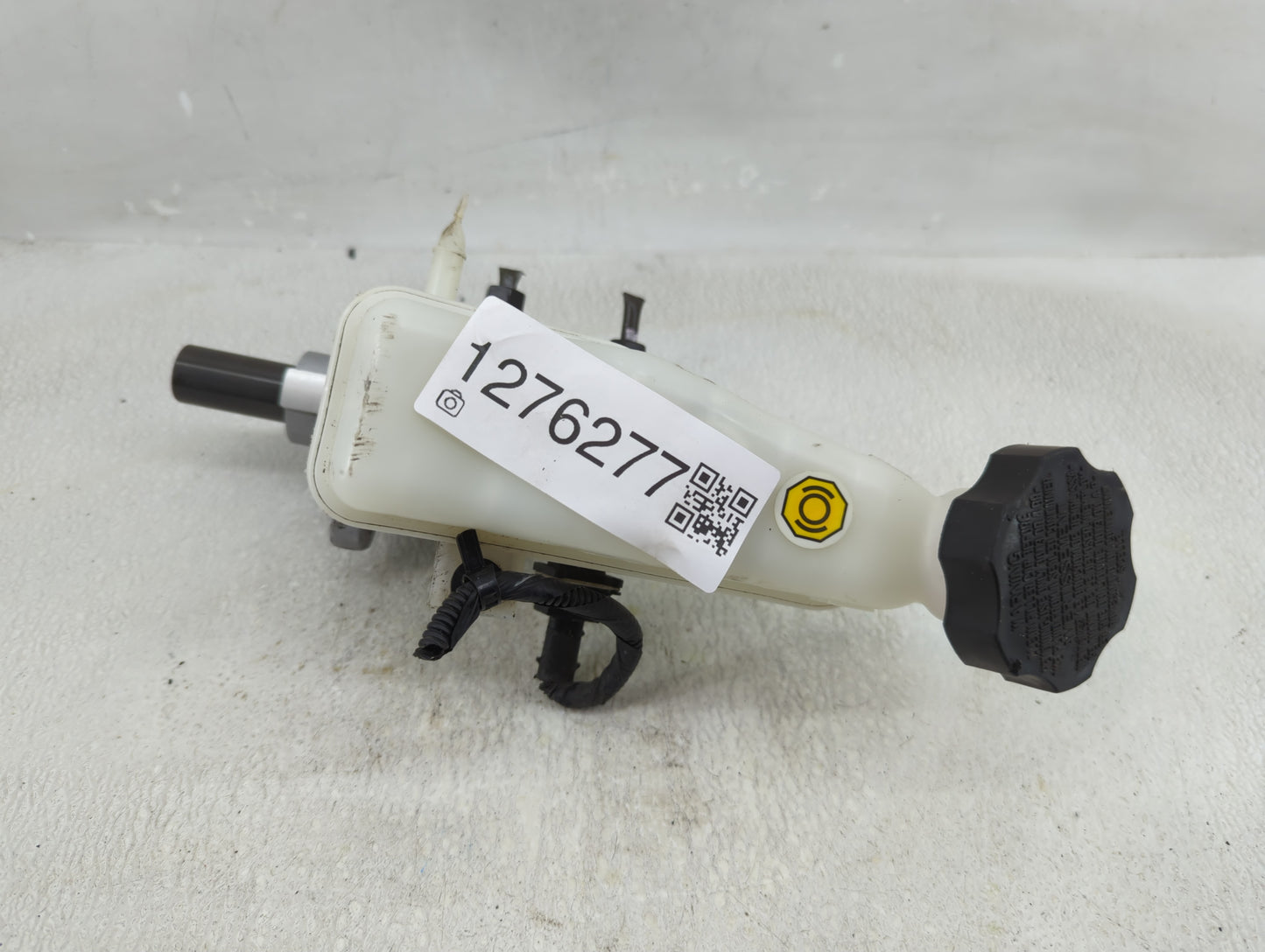 2012-2017 Hyundai Veloster Brake Master Cylinder - Oemusedautoparts1.com