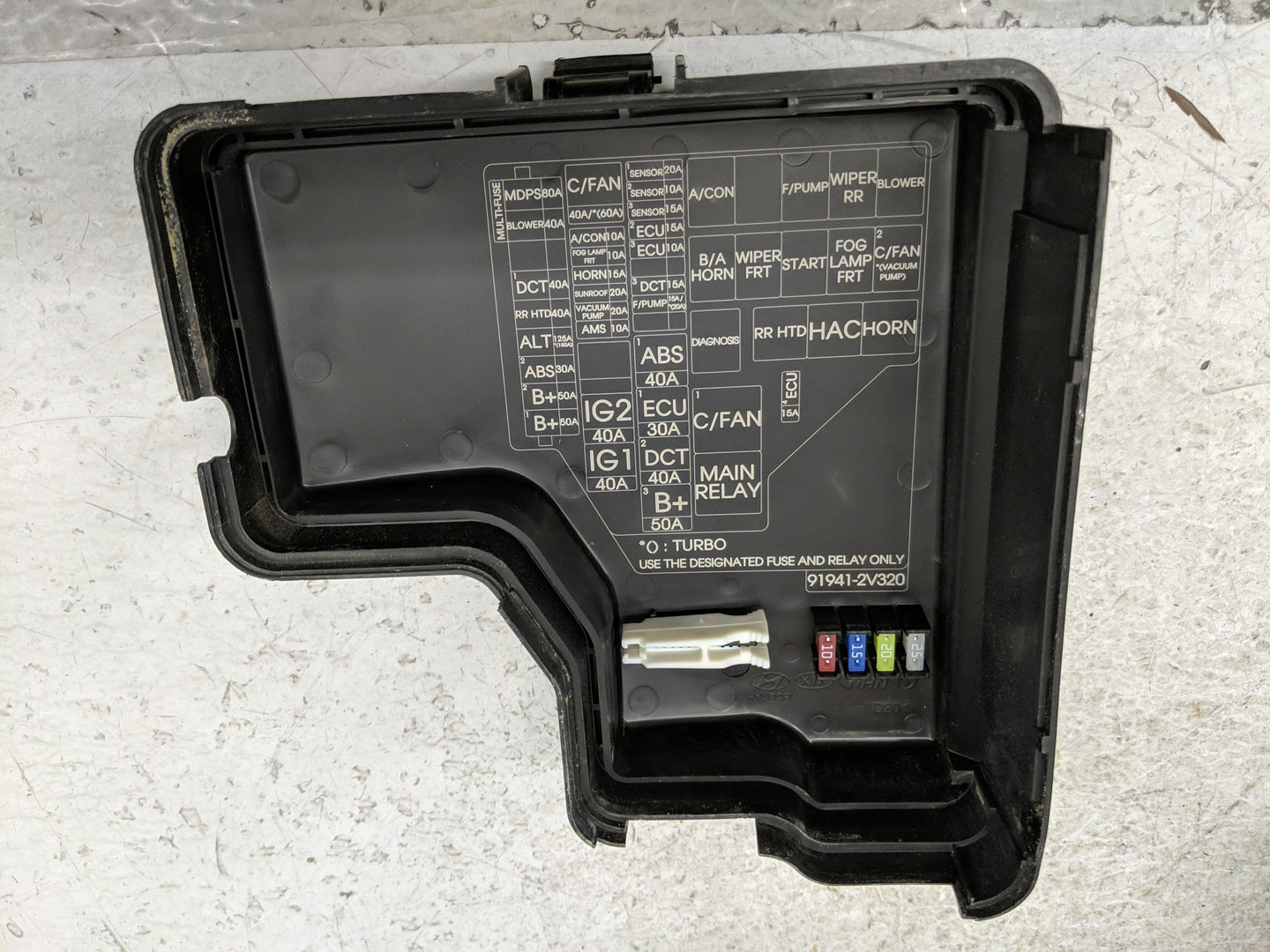2015-2017 Hyundai Veloster Fusebox Fuse Box Panel Relay Module P/N:91941-2V320 N91301-2V026-16 Fits Fits 2015 2016 2017 OEM 