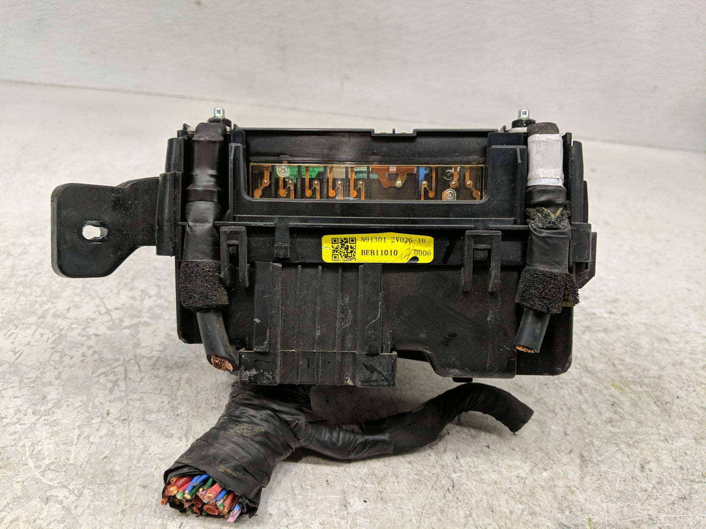 2015-2017 Hyundai Veloster Fusebox Fuse Box Panel Relay Module P/N:91941-2V320 N91301-2V026-16 Fits Fits 2015 2016 2017 OEM 