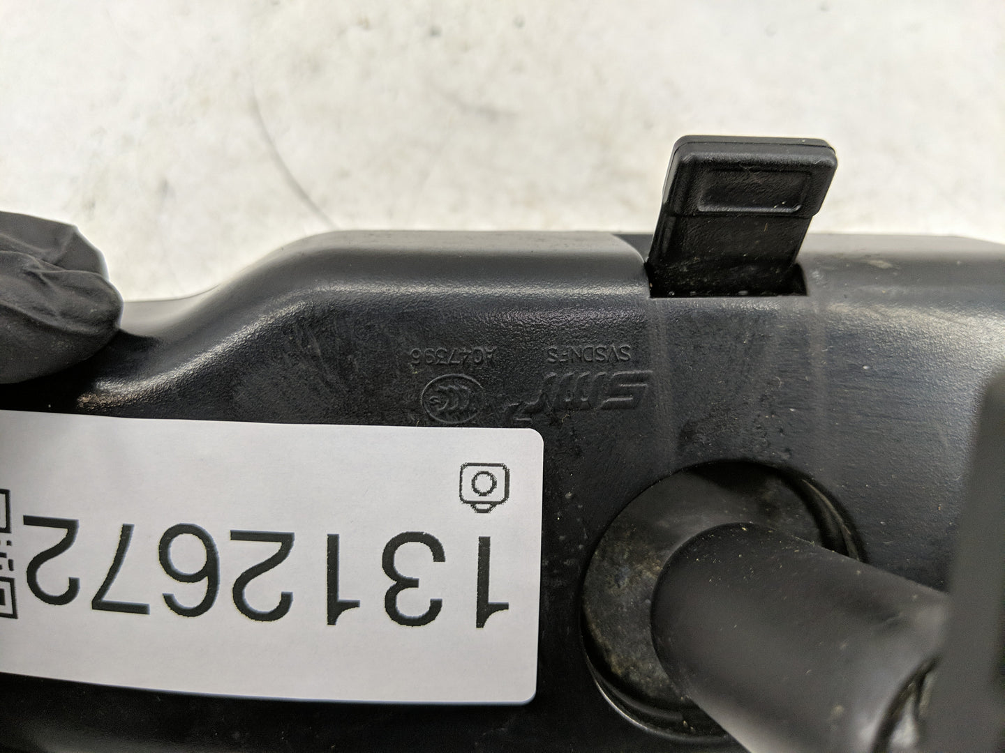 2012-2020 Hyundai Veloster Interior Rear View Mirror Replacement OEM Fits OEM Used Auto Parts - Oemusedautoparts1.com