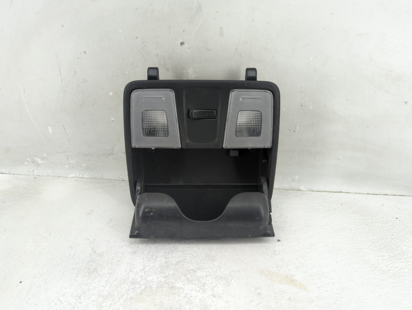 2016 Hyundai Veloster Overhead Roof Console - Oemusedautoparts1.com