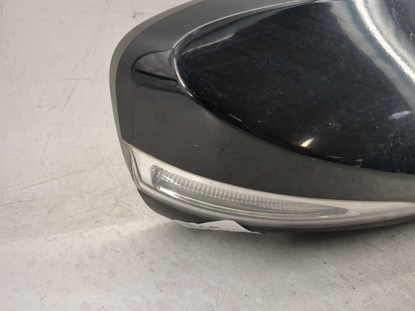 2014-2017 Hyundai Veloster Passenger Side View Mirror - Right Door Mirror OEM Used - Oemusedautoparts1.com