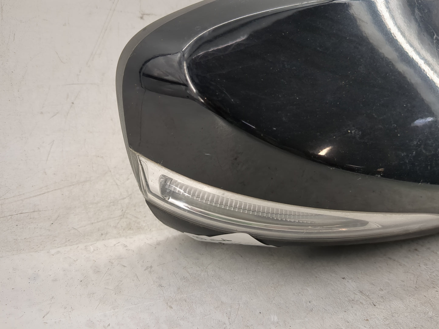2014-2017 Hyundai Veloster Passenger Side View Mirror - Right Door Mirror OEM Used - Oemusedautoparts1.com