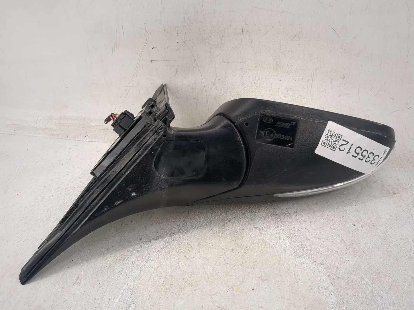 2014-2017 Hyundai Veloster Passenger Side View Mirror - Right Door Mirror OEM Used - Oemusedautoparts1.com