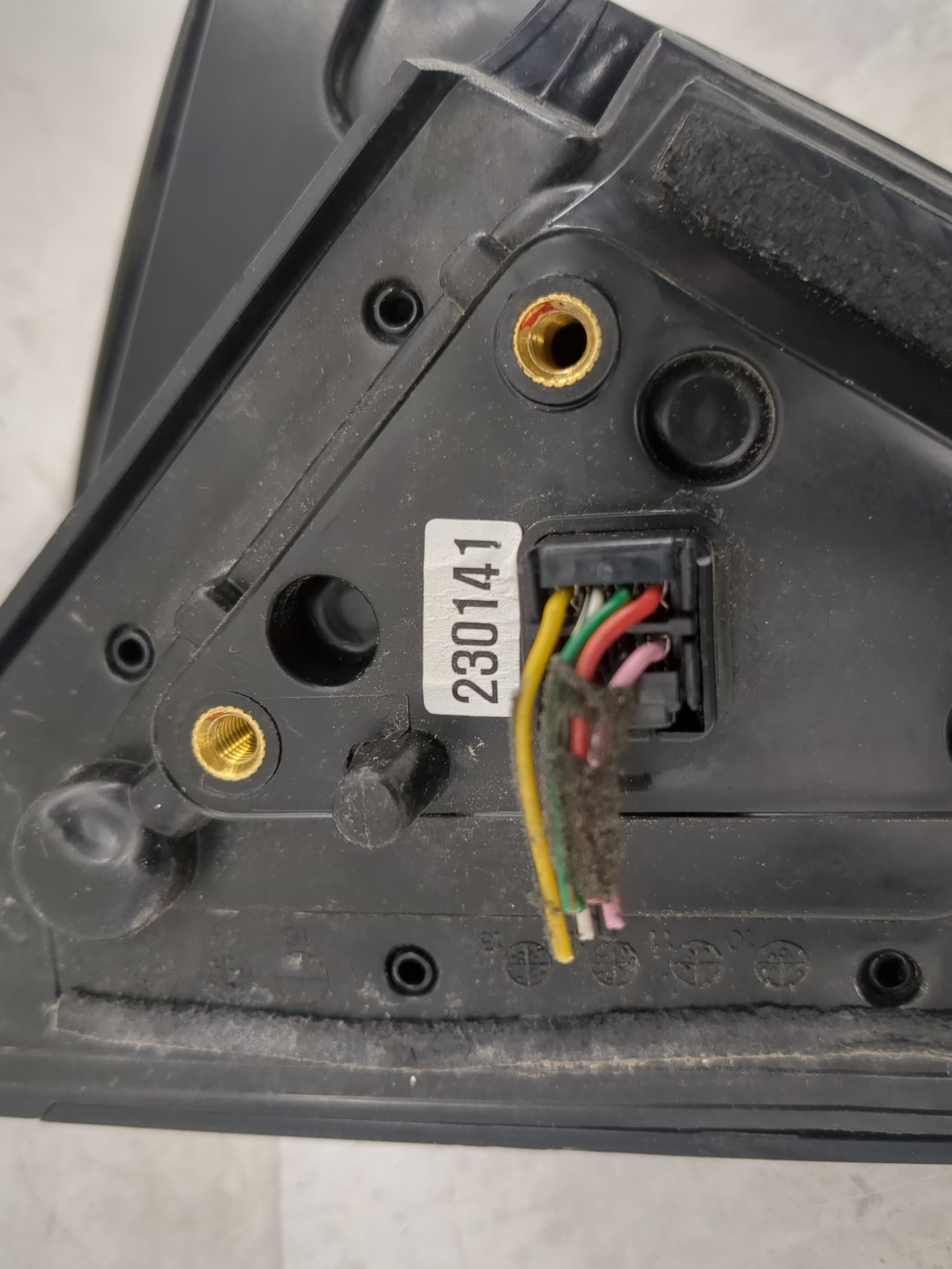 2014-2017 Hyundai Veloster Passenger Side View Mirror - Right Door Mirror OEM Used - Oemusedautoparts1.com