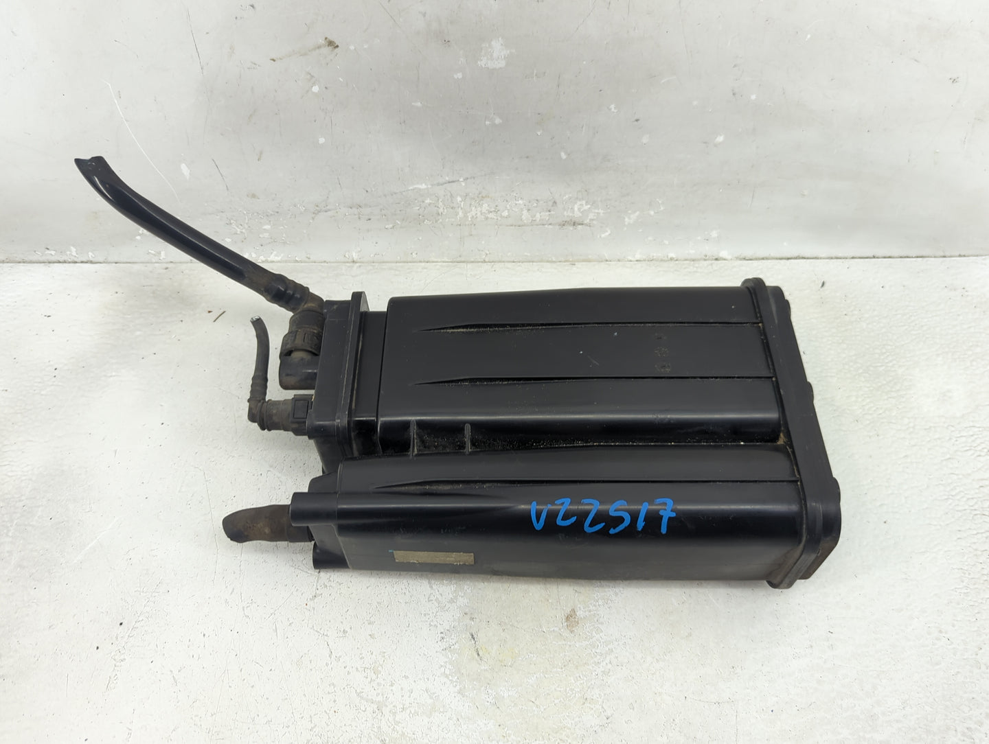 2016 Hyundai Veloster Fuel Vapor Charcoal Canister - Oemusedautoparts1.com