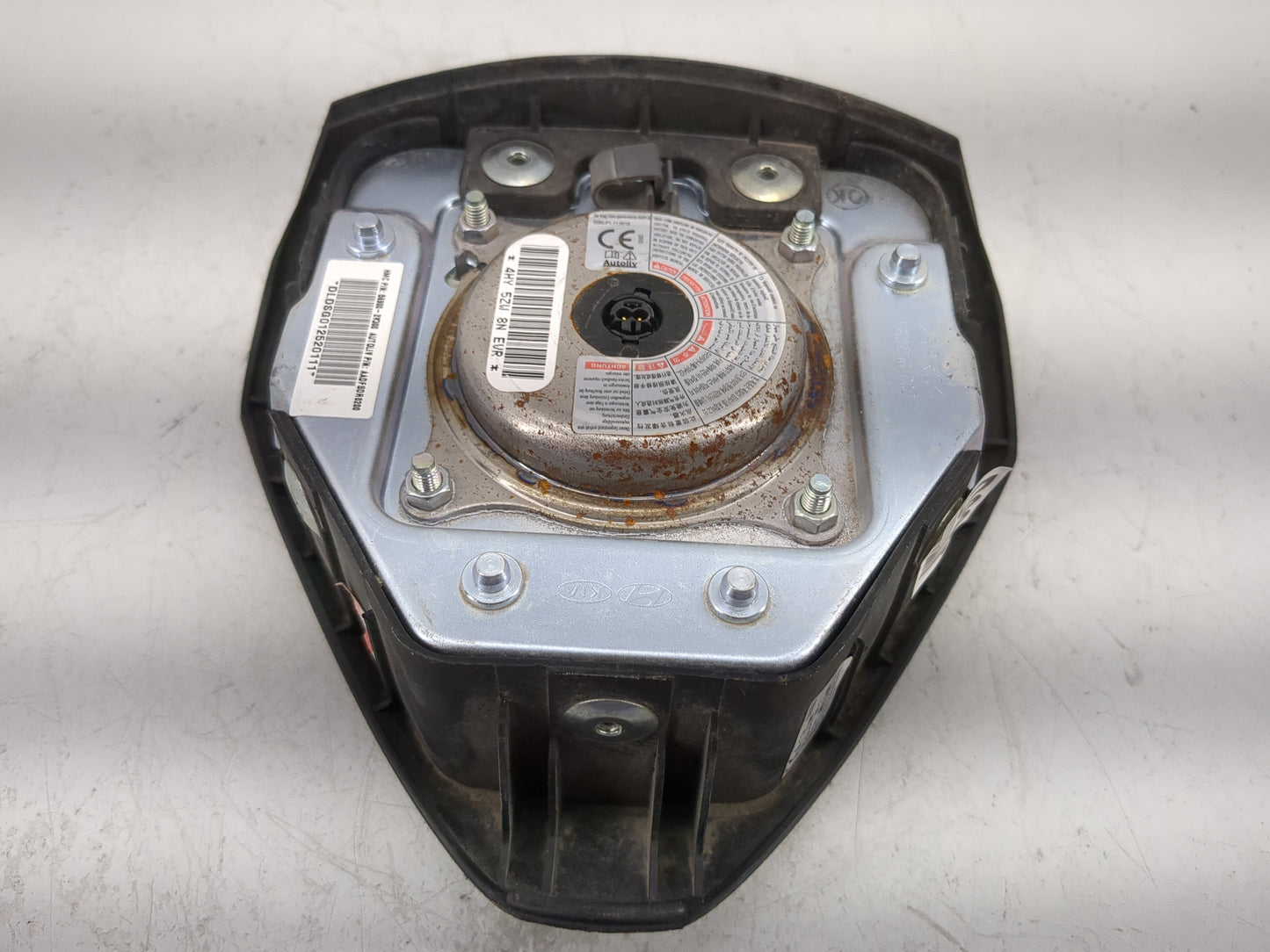 2012-2017 Hyundai Veloster Air Bag Driver Left Steering Wheel Mounted Fits Fits 2012 2013 2014 2015 2016 2017 OEM Used Auto 