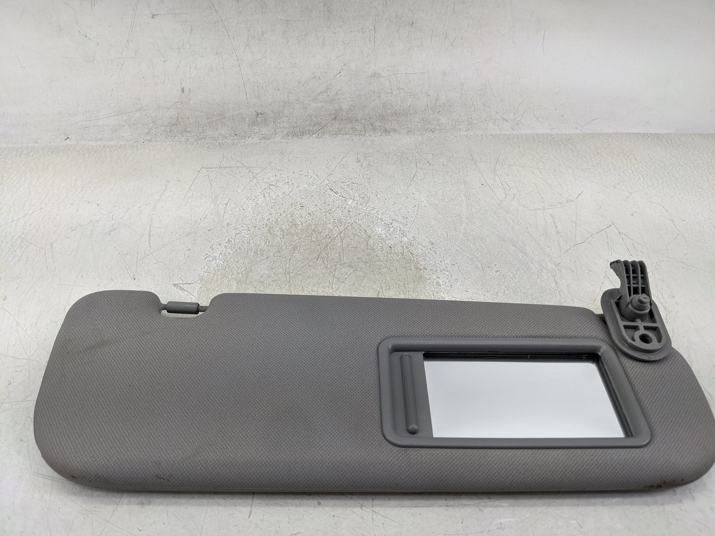 2016-2017 Hyundai Veloster Sun Visor Shade Replacement Passenger Right Mirror Fits Fits 2016 2017 OEM Used Auto Parts - Oemu