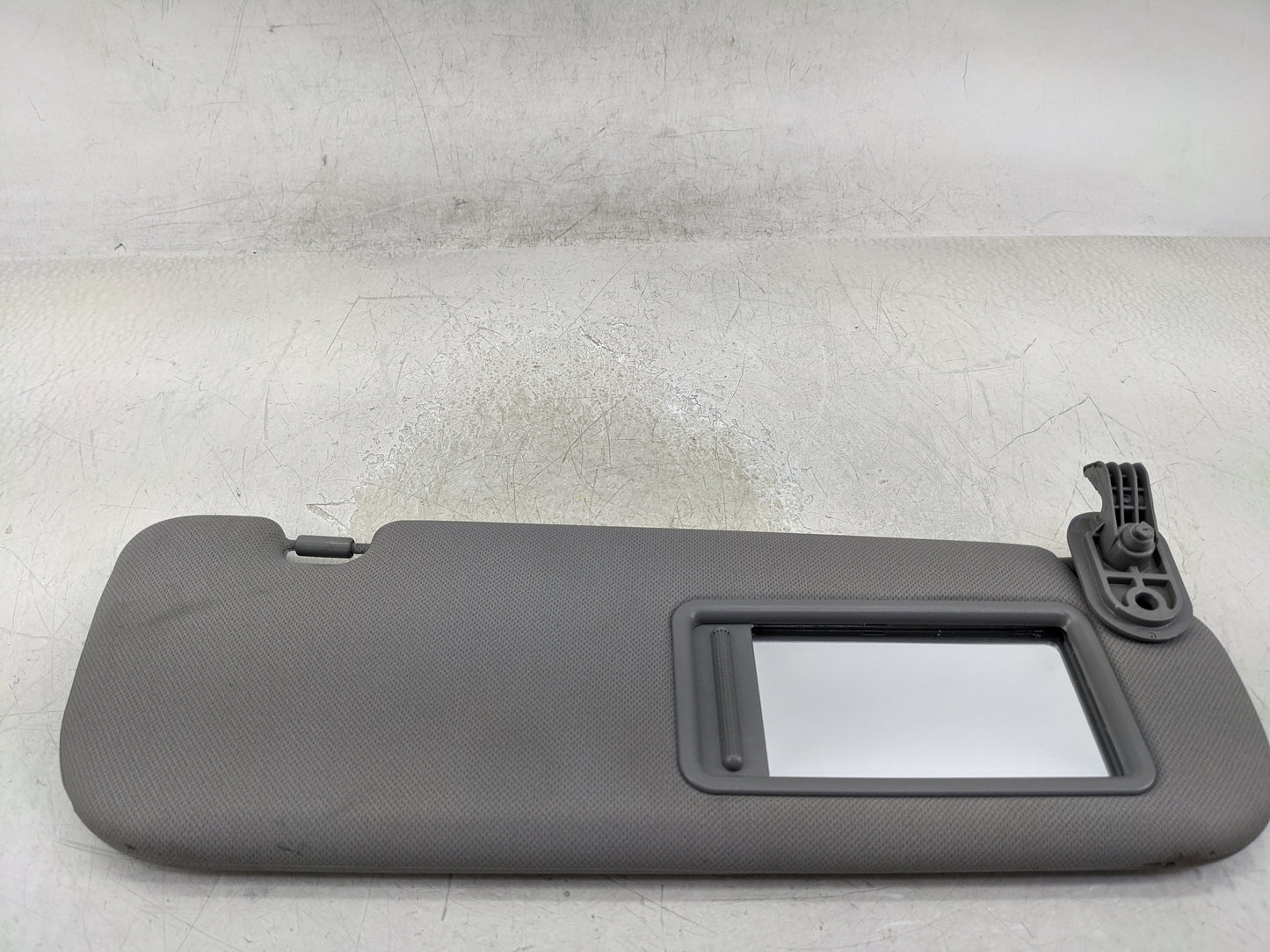 2016-2017 Hyundai Veloster Sun Visor Shade Replacement Passenger Right Mirror Fits Fits 2016 2017 OEM Used Auto Parts - Oemu