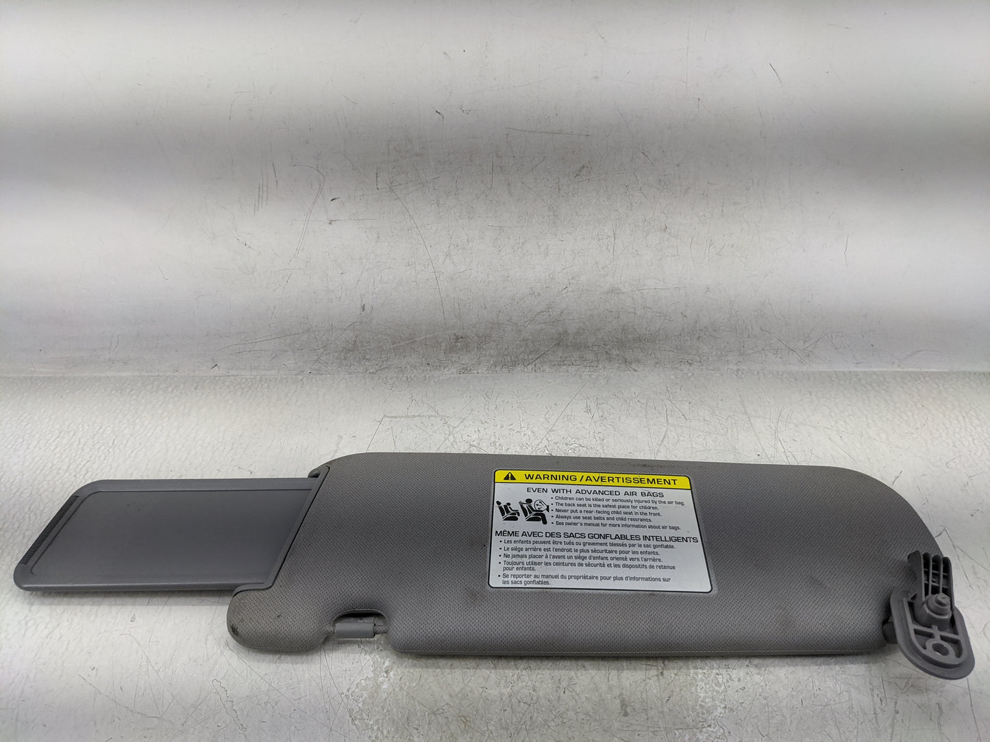 2016-2017 Hyundai Veloster Sun Visor Shade Replacement Passenger Right Mirror Fits Fits 2016 2017 OEM Used Auto Parts - Oemu