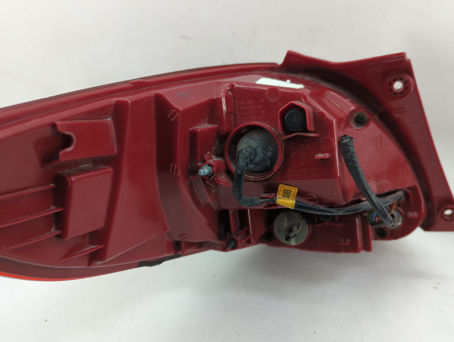 2012-2017 Hyundai Veloster Tail Light Assembly Passenger Right OEM Fits Fits 2012 2013 2014 2015 2016 2017 OEM Used Auto Par