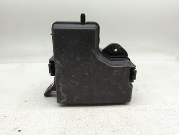 2016-2017 Hyundai Veloster Fusebox Fuse Box Panel Relay Module P/N:91941-2V420 Fits Fits 2016 2017 OEM Used Auto Parts - Oem