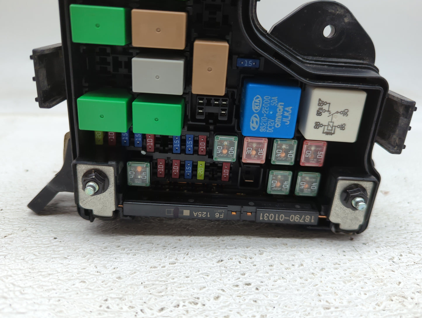 2016-2017 Hyundai Veloster Fusebox Fuse Box Panel Relay Module P/N:91941-2V420 Fits Fits 2016 2017 OEM Used Auto Parts - Oem