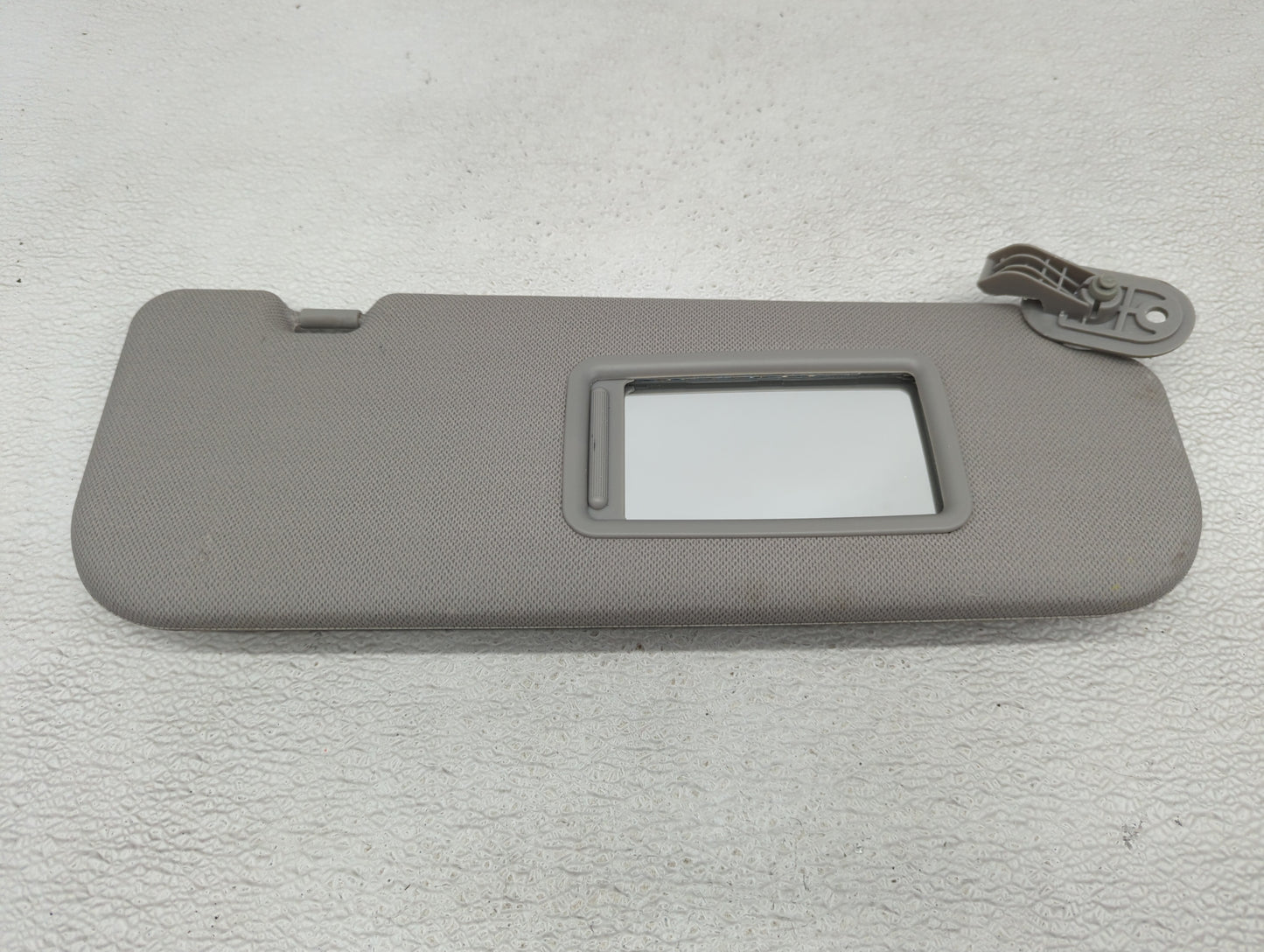 2016-2017 Hyundai Veloster Sun Visor Shade Replacement Passenger Right Mirror Fits Fits 2016 2017 OEM Used Auto Parts - Oemu