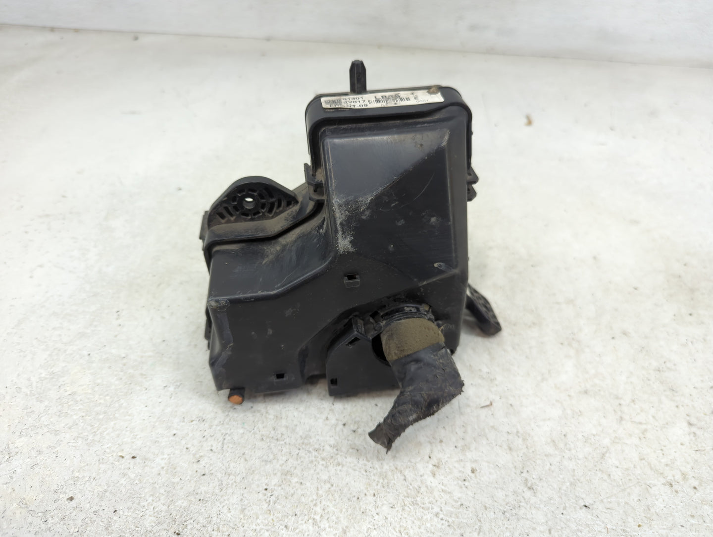 2015-2017 Hyundai Veloster Fusebox Fuse Box Panel Relay Module P/N:91301-2V017 Fits Fits 2015 2016 2017 OEM Used Auto Parts 