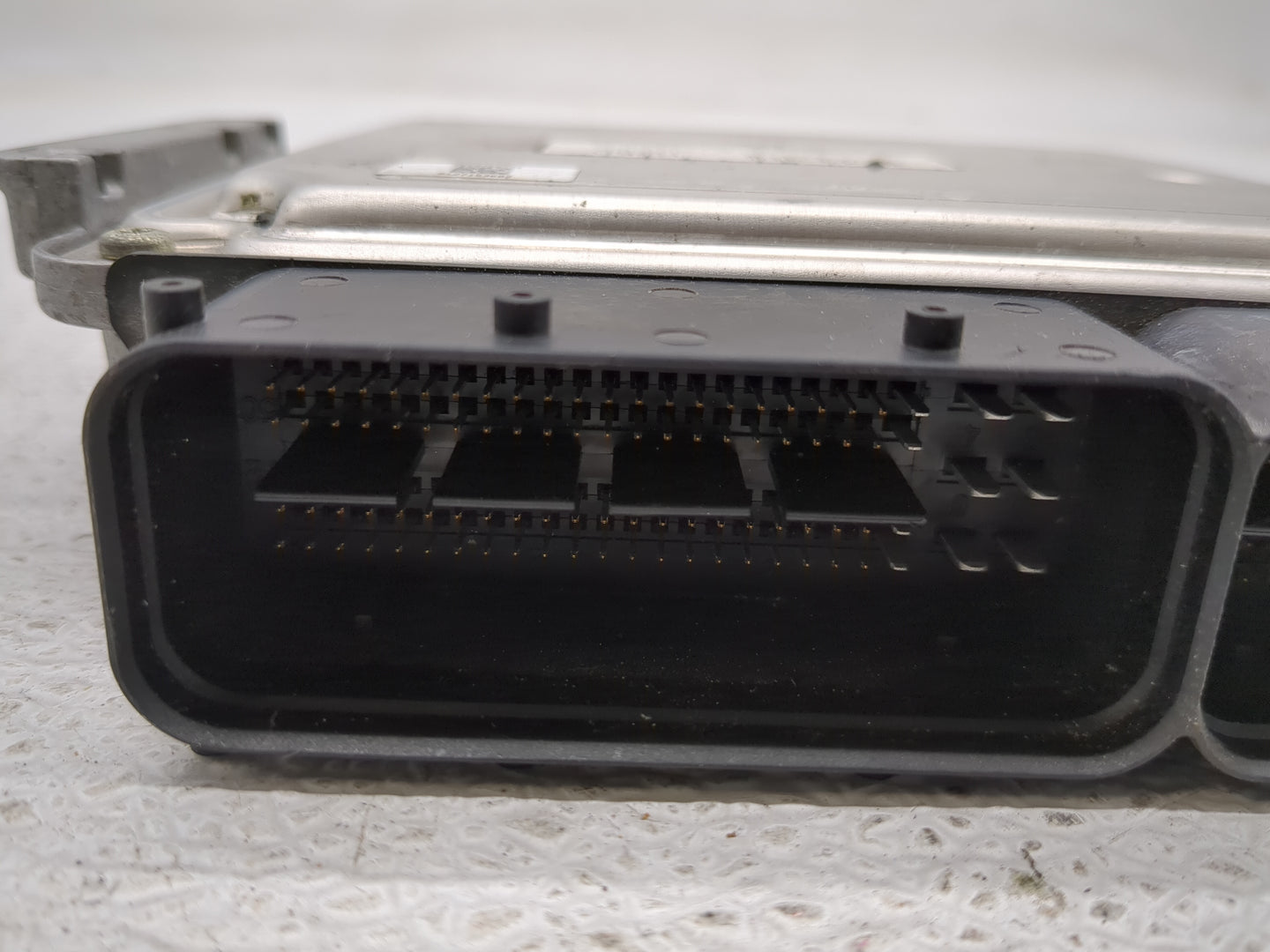 2016 Hyundai Veloster PCM Engine Control Computer ECU ECM PCU OEM P/N:39135-2BFK0 GTFS-GFU6FS01H00 Fits OEM Used Auto Parts 