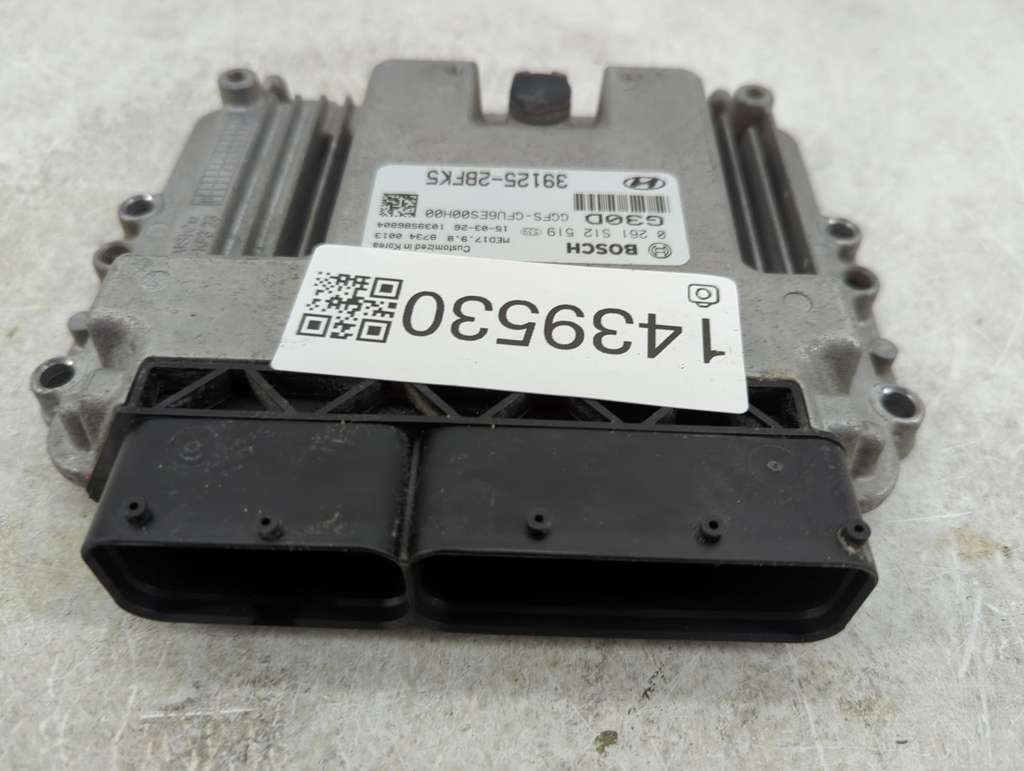 2016-2017 Hyundai Veloster PCM Engine Control Computer ECU ECM PCU OEM P/N:39125-2BFK5 0261S12519 Fits Fits 2016 2017 OEM Us