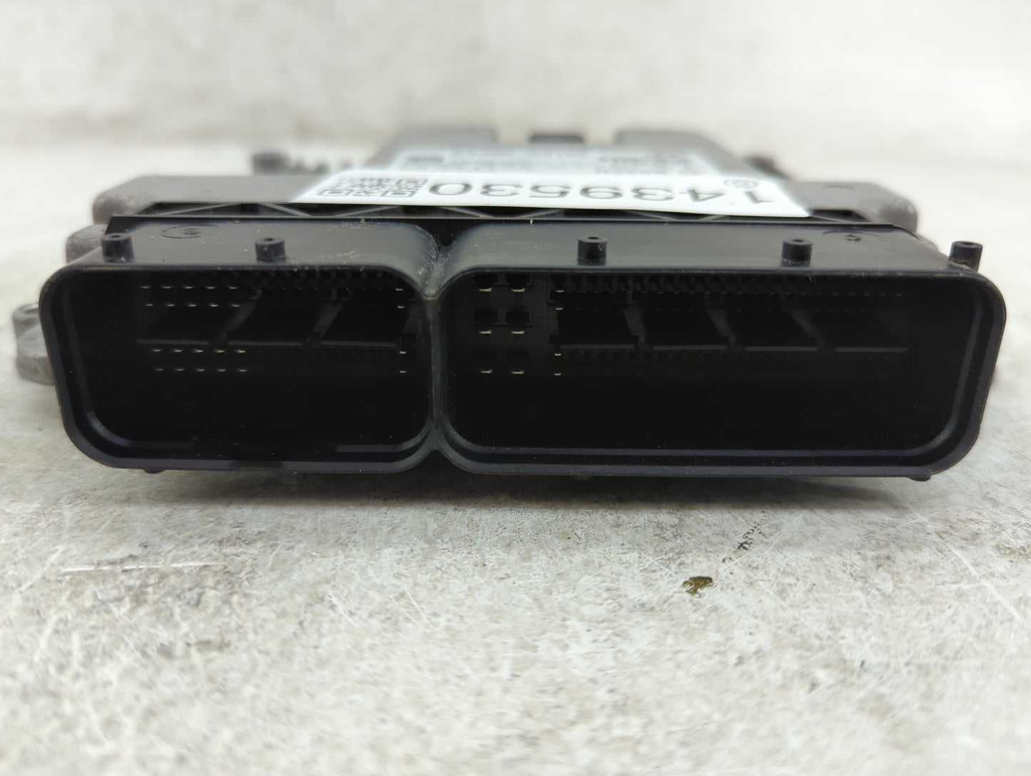 2016-2017 Hyundai Veloster PCM Engine Control Computer ECU ECM PCU OEM P/N:39125-2BFK5 0261S12519 Fits Fits 2016 2017 OEM Us