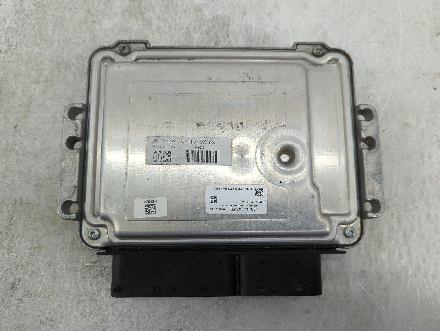 2016-2017 Hyundai Veloster PCM Engine Control Computer ECU ECM PCU OEM P/N:39125-2BFK5 0261S12519 Fits Fits 2016 2017 OEM Us