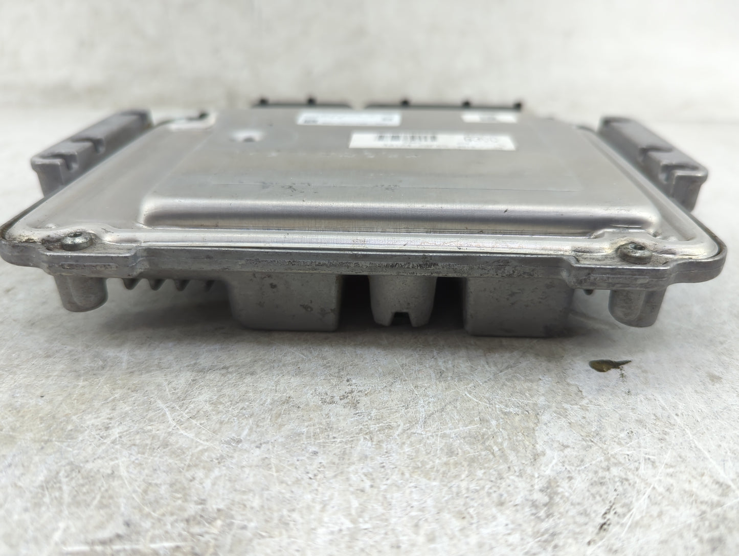 2016-2017 Hyundai Veloster PCM Engine Control Computer ECU ECM PCU OEM P/N:39125-2BFK5 0261S12519 Fits Fits 2016 2017 OEM Us