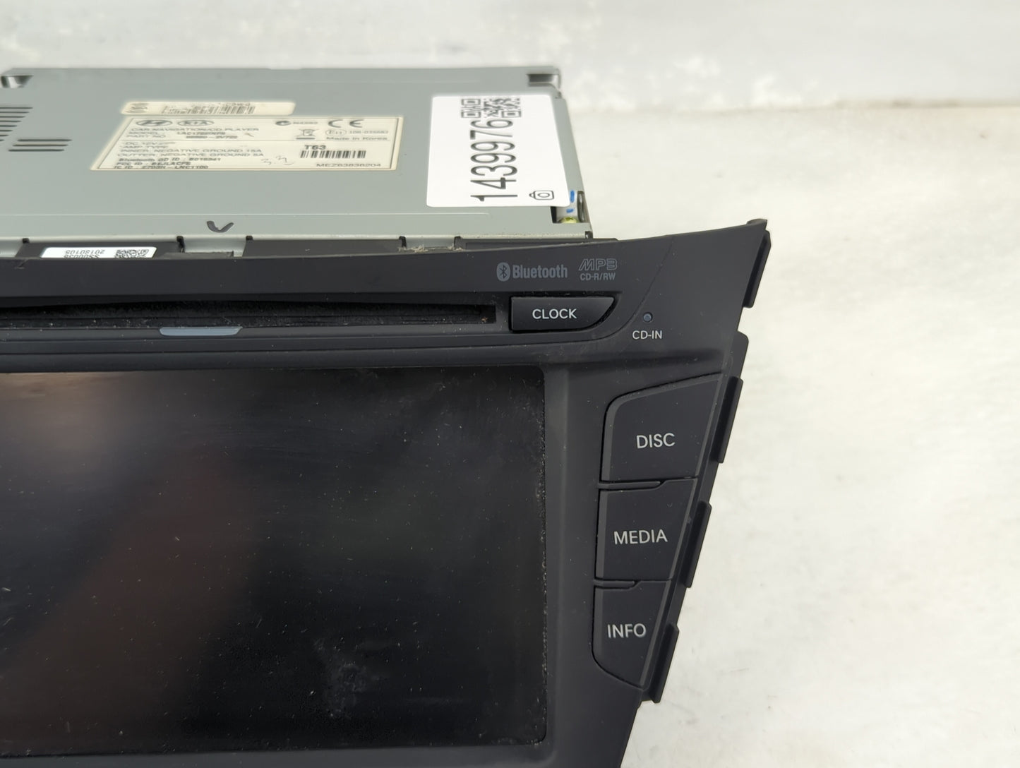 2015-2017 Hyundai Veloster Radio AM FM Cd Player Receiver Replacement P/N:96560-2V722 LAC1722INFS Fits Fits 2015 2016 2017 O