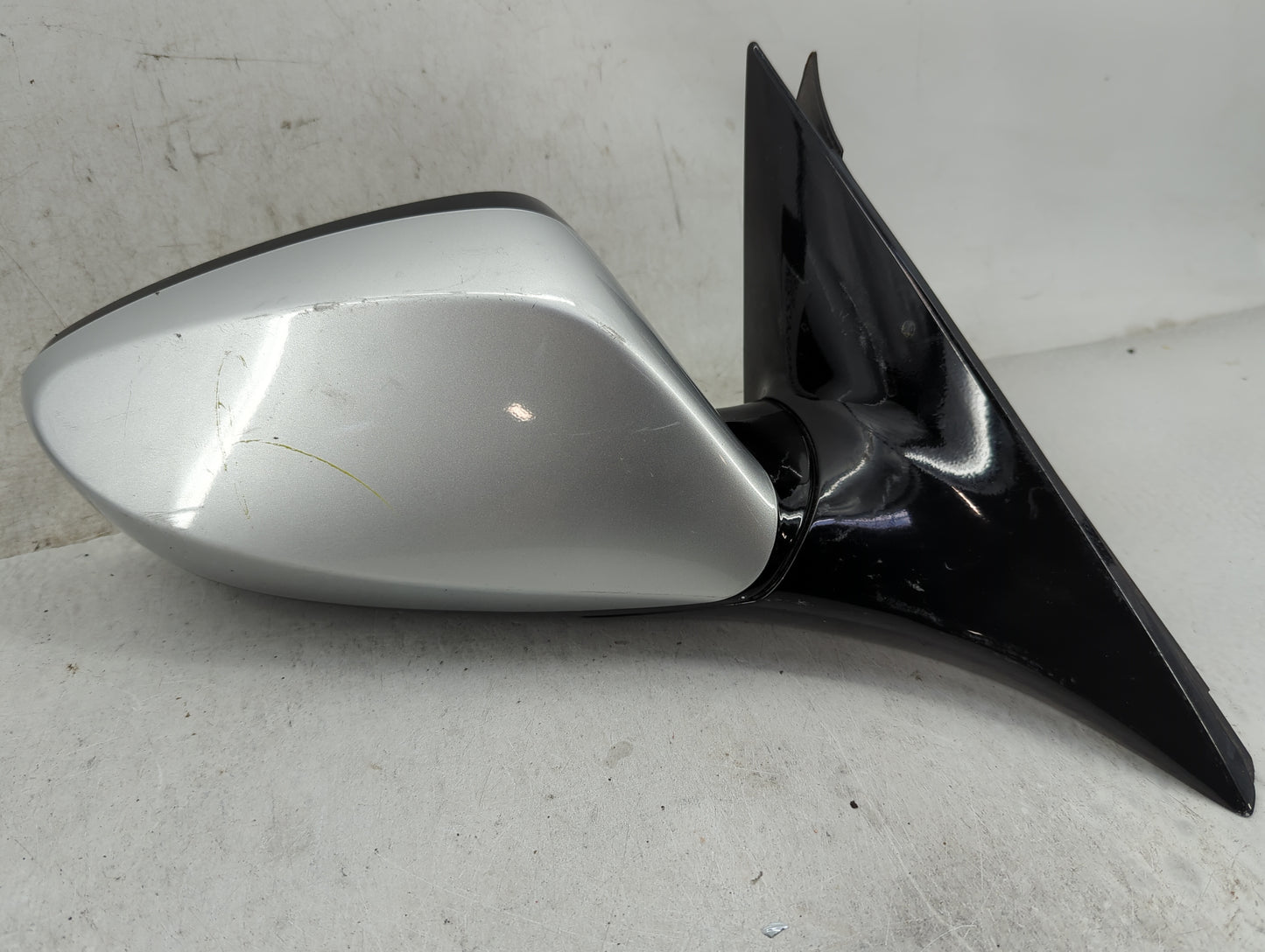 2014-2017 Hyundai Veloster Passenger Side View Mirror - Right Door Mirror OEM Used - Oemusedautoparts1.com